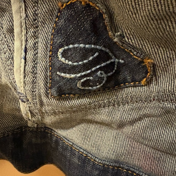 Brighton Heart Appliqué Denim Jacket (Size M) – Style K11086 - Picture 5 of 16